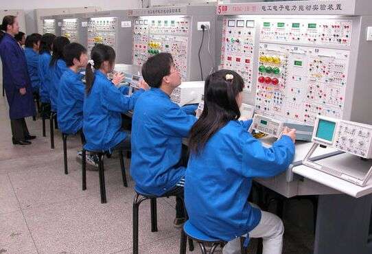 ·߼ѧУ¼ȡ 2021걨Ҫ