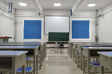 ҽҩƼְҵѧУѧѶǮ ס޷շѱ׼