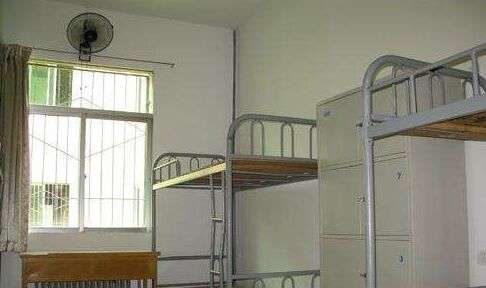 陕西省石油化工学校宿舍环境,寝室住宿条件,食堂图片 陕西省石油化工学校宿舍环境,寝室住宿条件,食堂图片