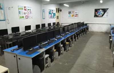 пƼʦѧԺʲôѧУ ǹ컹 